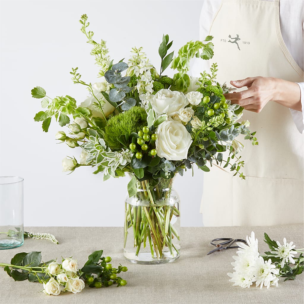 Irish Garden - A Florist Original – Barbur Floral Shop, Geneva NE