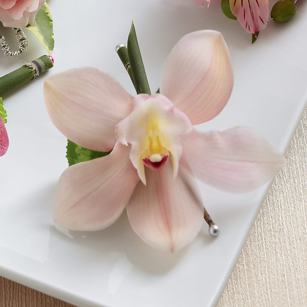 Pink Cymbidium Boutonniere – Barbur Floral Shop, Geneva NE