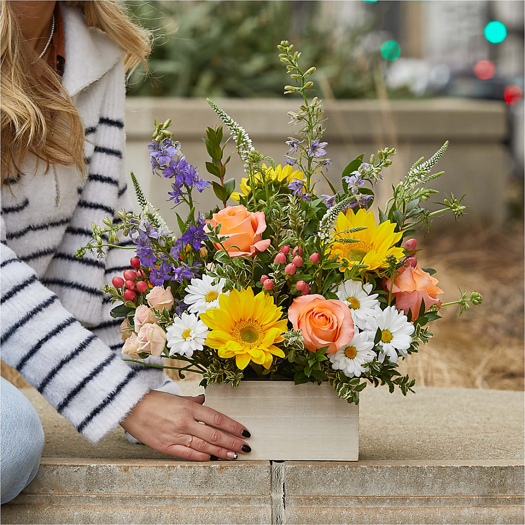 The Good Life Bouquet –  Barbur Floral Shop, Geneva NE