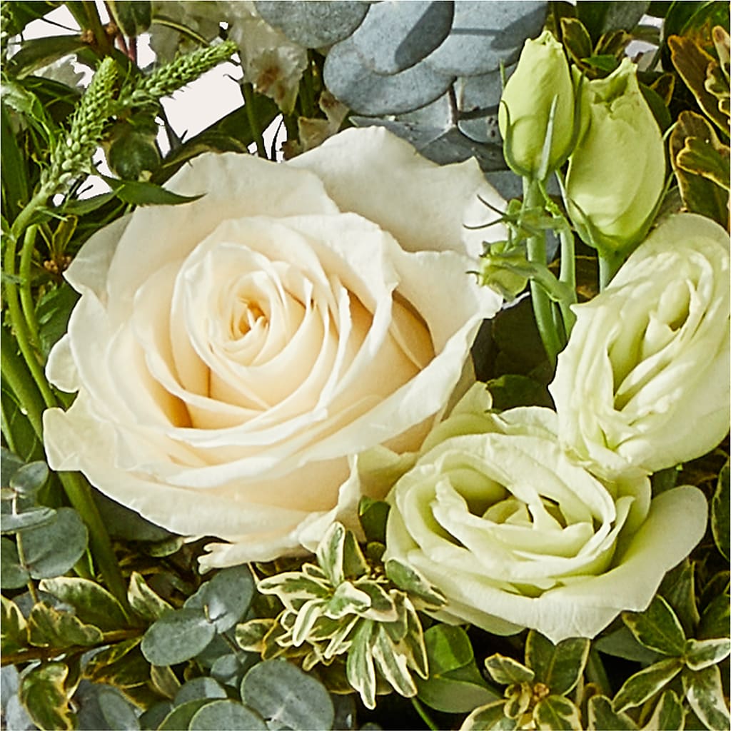 Cashmere Bouquet –  Barbur Floral Shop, Geneva NE