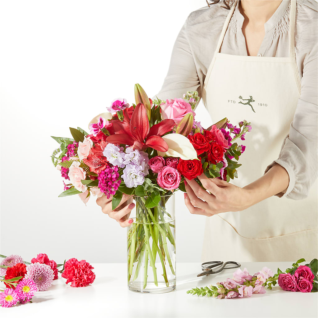 Swooning Over You - A Luxury Florist Original –  Barbur Floral Shop, Geneva NE