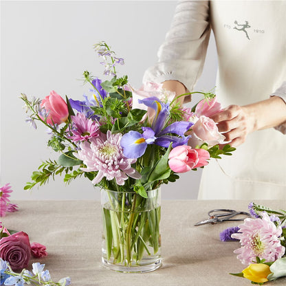 Pastel Tradition - A Florist Original –  Barbur Floral Shop, Geneva NE