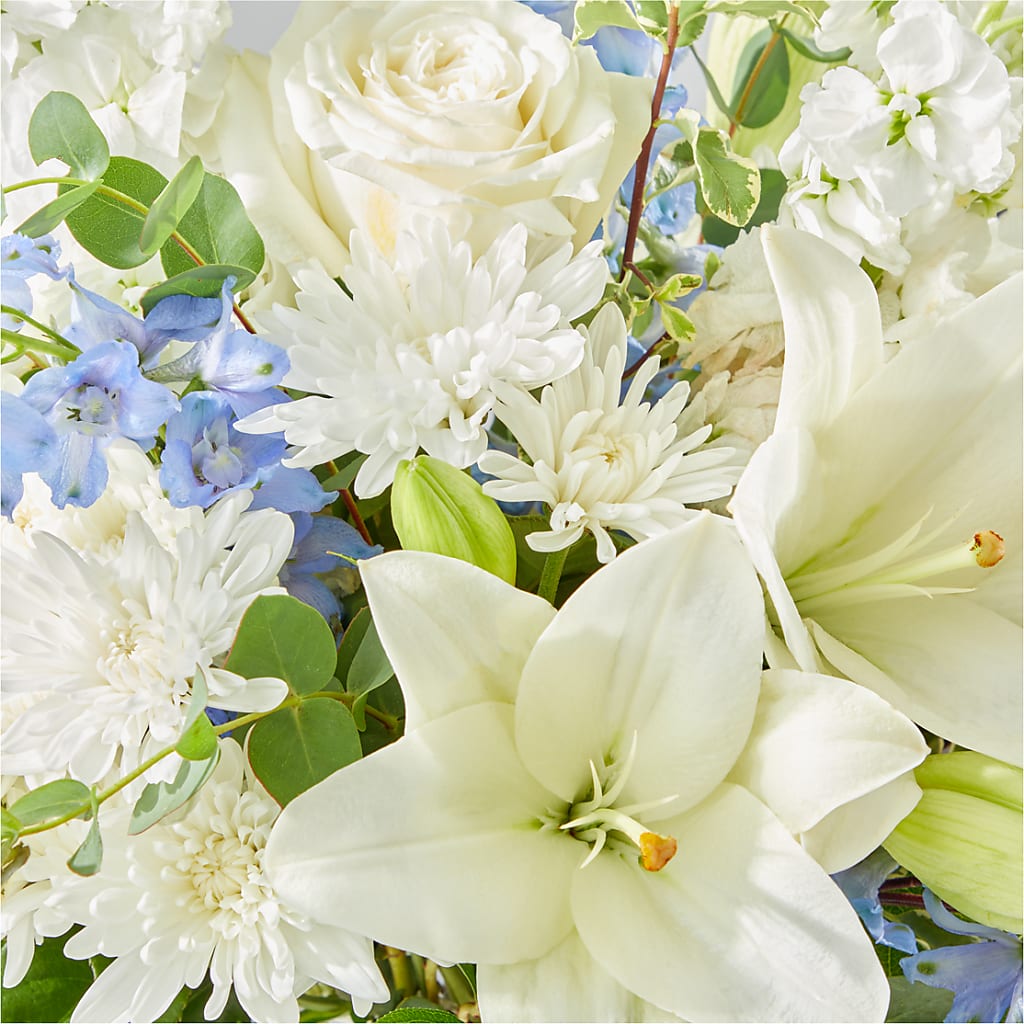 Peace of Mind Bouquet –  Barbur Floral Shop, Geneva NE
