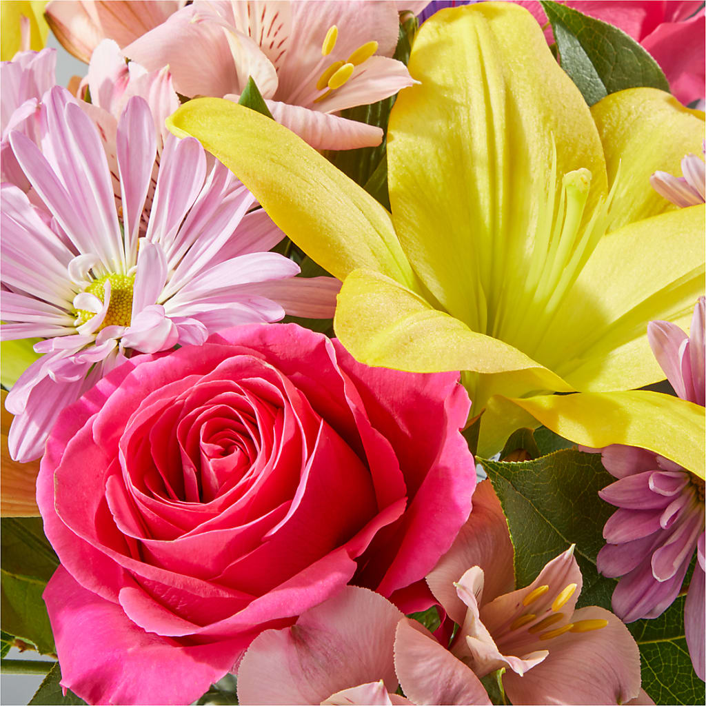Sprinkles Bouquet –  Barbur Floral Shop, Geneva NE