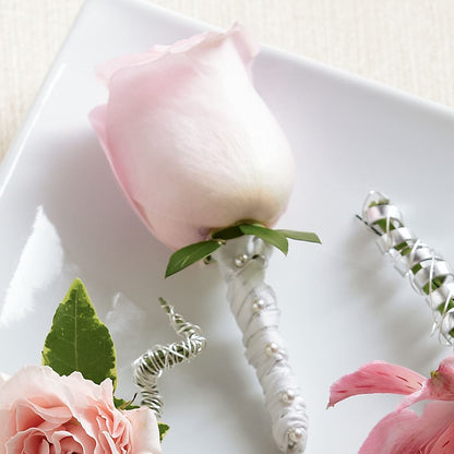 Pink Rose Boutonniere –  Barbur Floral Shop, Geneva NE