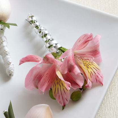 Pink Peruvian Lily Boutonniere –  Barbur Floral Shop, Geneva NE