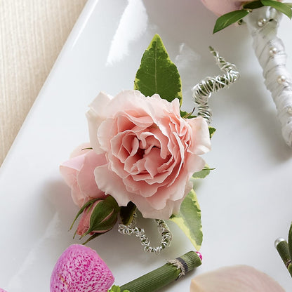 Pink Spray Rose Boutonniere –  Barbur Floral Shop, Geneva NE