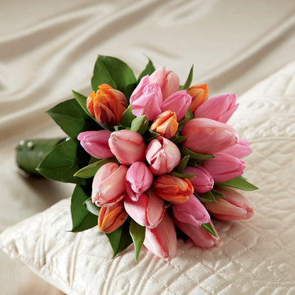 Embraceable Bouquet –  Barbur Floral Shop, Geneva NE