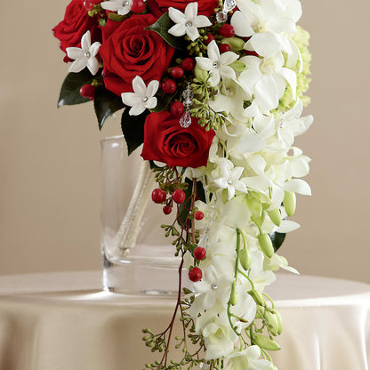 Here Comes the Bride Bouquet –  Barbur Floral Shop, Geneva NE